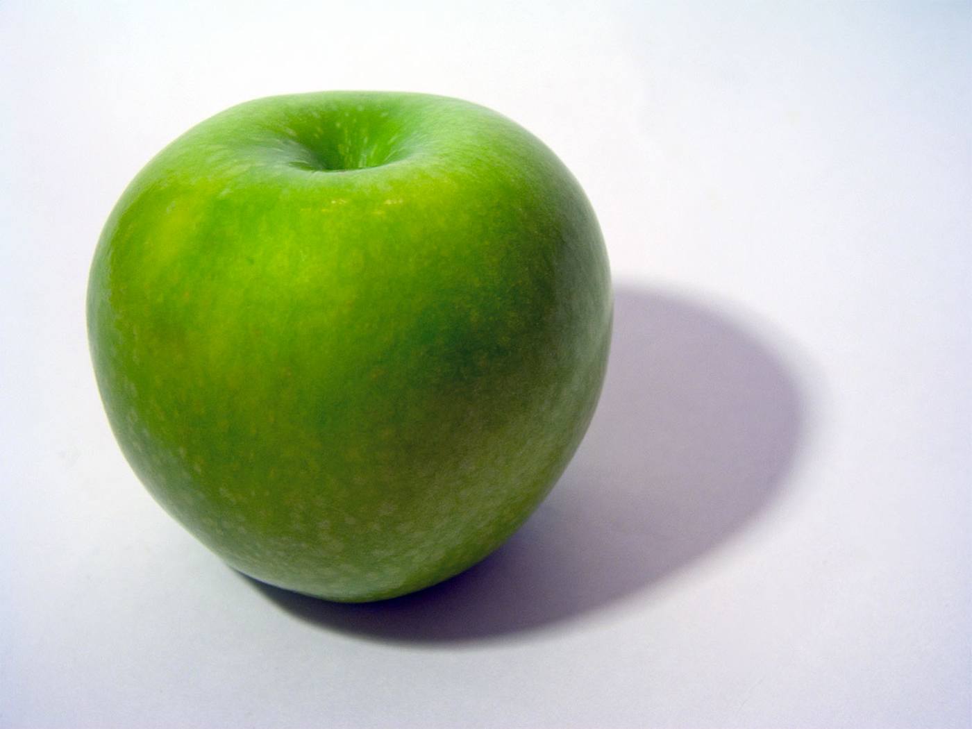 Я хочу зеленое яблоко прямо. Яблоки ГРЕННИ Смит. Яблоки ГРЕННИ Смит Эстетика. Яблоко ГРЕННИ Смит, 65. Яблоки зеленые.